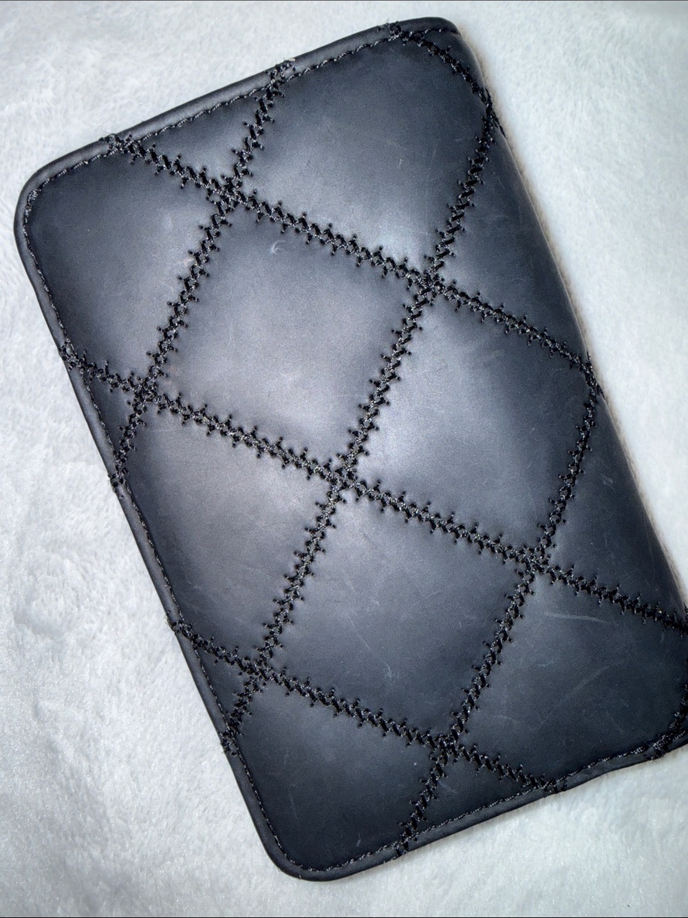 Tory Burch Black Quilted Wallet - Picture 4 of 7
